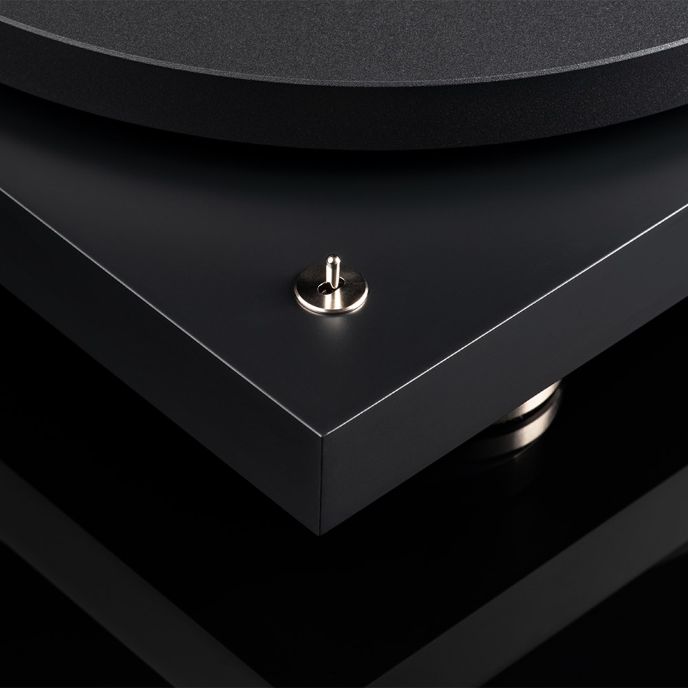 Pro-Ject: Debut PRO Turntable - Satin Black